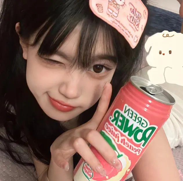 黎明时分的年轻人们