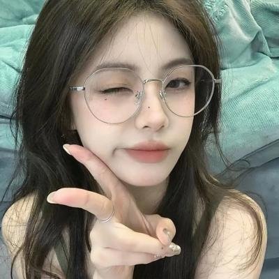 我在看著你